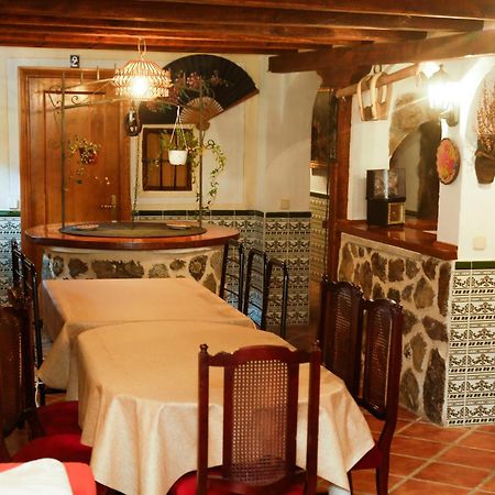 En Casa De Carlos Ortigosa del Monte Eksteriør bilde